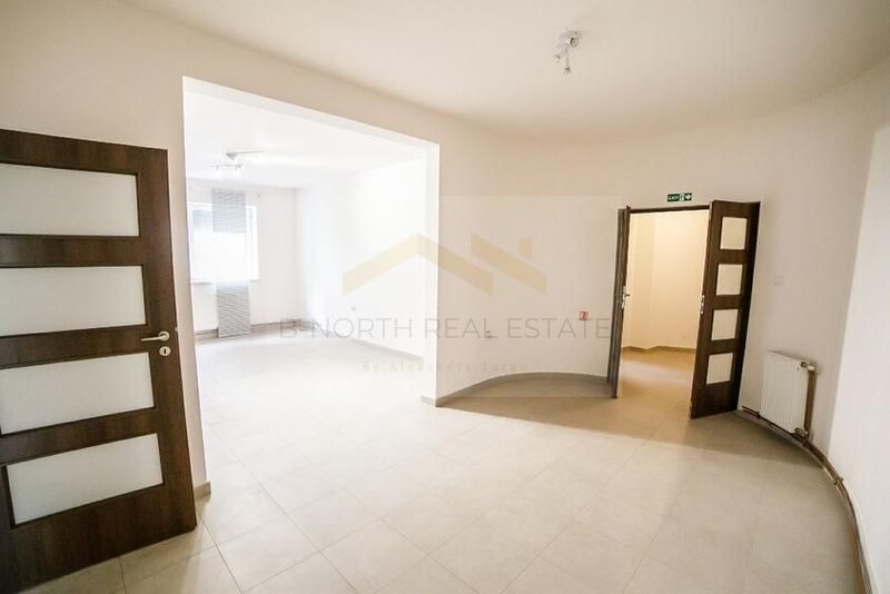 Uranus, birou ultra eficient energetic, in vila P+ 2